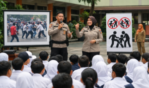 One Day One School, Polsek Kramatjati Edukasi Pelajar SMPN 150 Jakarta Cegah Tawuran dan Bullying